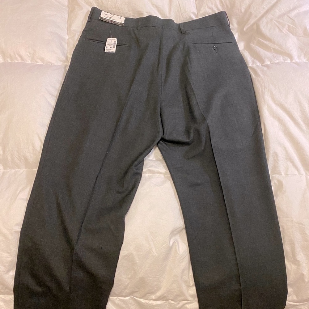 NWT Jos A Bank Traveler Collection Dress Pants 36R